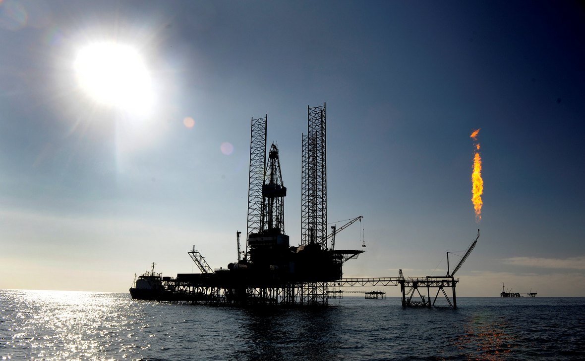Нефтяные гиганты начали терять прибыль один за другим. В чем причина? 