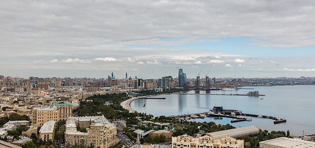 640px Vista de Baku Azerbaiyán 2016 09 26 DD 117
