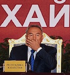 Нурсултан Назарбаев возглавил борьбу с правительством. Казахстан переходит в антикризисный режим