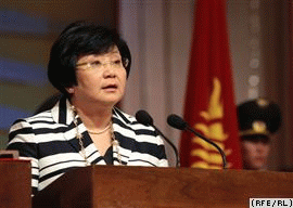 Роза Отунбаева – первая женщина-президент в Центральной Азии